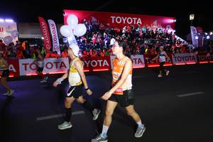 BIB: 
                            <button type="button" onclick="openModal(23008413)" class="btn btn-primary btn-sm float-right btn-popup" data-toggle="modal" data-target=".modal-high-quality">
                        <i class="fas fa-shopping-cart"></i> Add to Cart
                    </button>
                                            <button type="button" onclick="isThisMe(23008413, true)" class="btn btn-success btn-sm float-right btn-popup btn-isme hidden" data-toggle="tooltip" data-placement="bottom" title="นี่คือรูปของคุณใช่ไหม คลิกที่นี่เพื่อเอาเข้าอัลบั้ม">
                        <i class="fas fa-plus"></i> Add to album
                    </button>
                    <button type="button" onclick="isThisMe(23008413, false)" class="btn btn-warning btn-sm float-right btn-popup btn-isnotme hidden">
                        <i class="fas fa-ban"></i> Remove from album
                    </button>